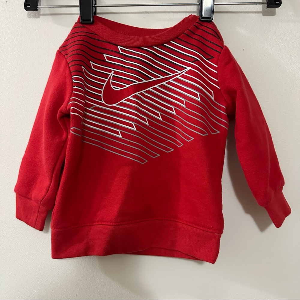 Nike‎ Red Sweatshirt Toddler Size 12 Months with shoulder snaps